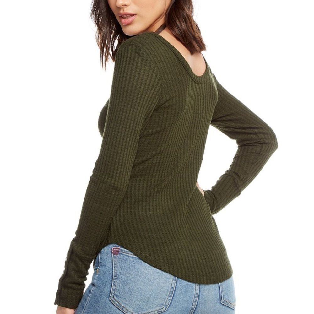 Chaser Cozy Double Scoop Button Cuff Thermal Top - Picture 2 of 3